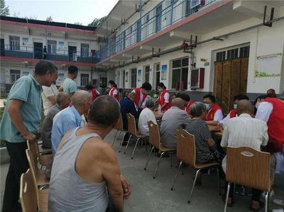 西峽縣丁河鎮 幸福大院義診活動送溫暖，健康咨詢入人心